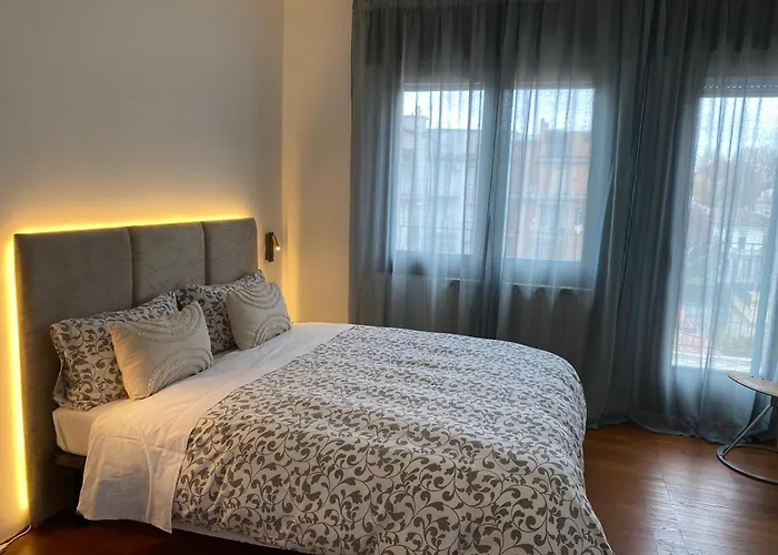 Lejlighed Attic Station No Lift *