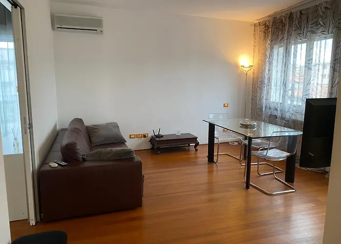 Apartment Attic Station No Lift *