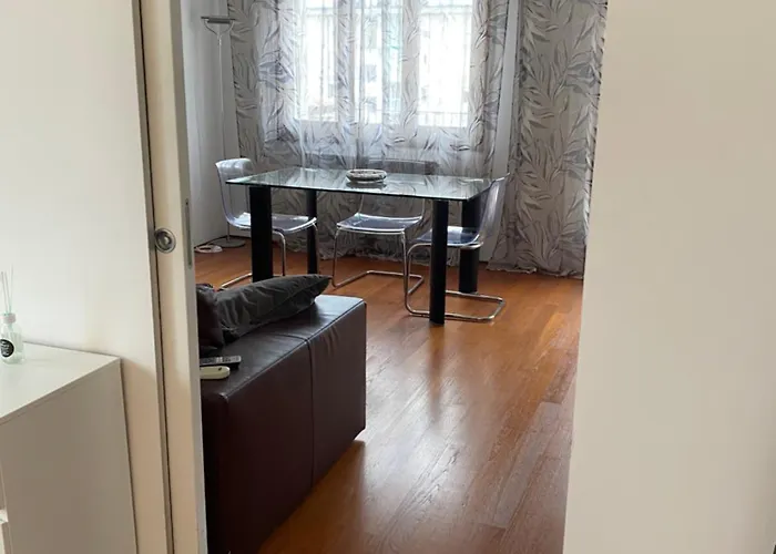 Attic Station No Lift Μέστρε